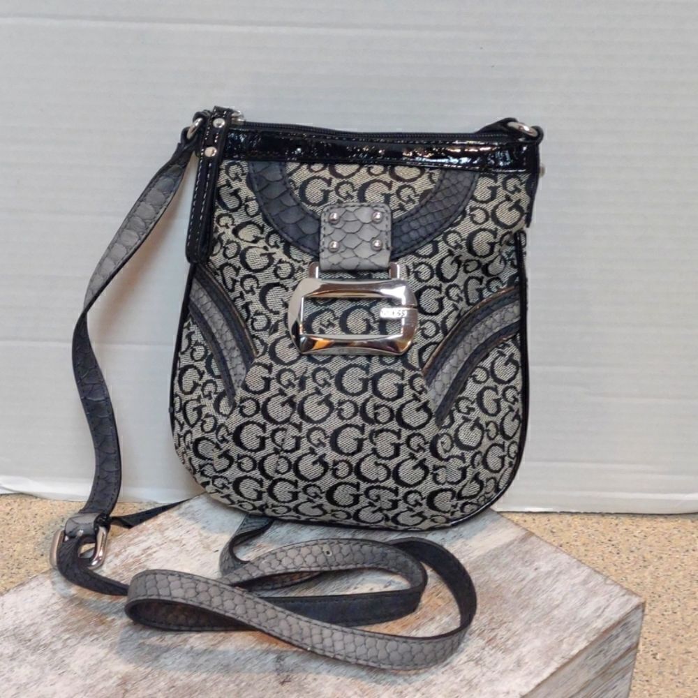 Guess Vintage Crossbody Purse 